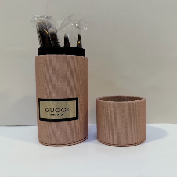 Gucci Beauty Cosmetic Brush Set NWT - Picture 3 of 10